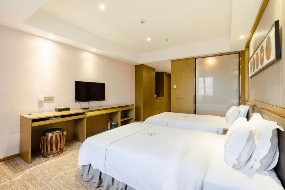 Lnsail Hotel Shenzhen Luohu Port Railway Station Exteriör bild