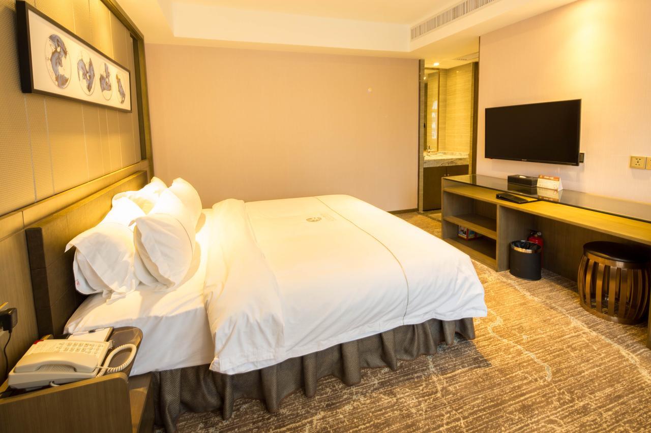 Lnsail Hotel Shenzhen Luohu Port Railway Station Exteriör bild
