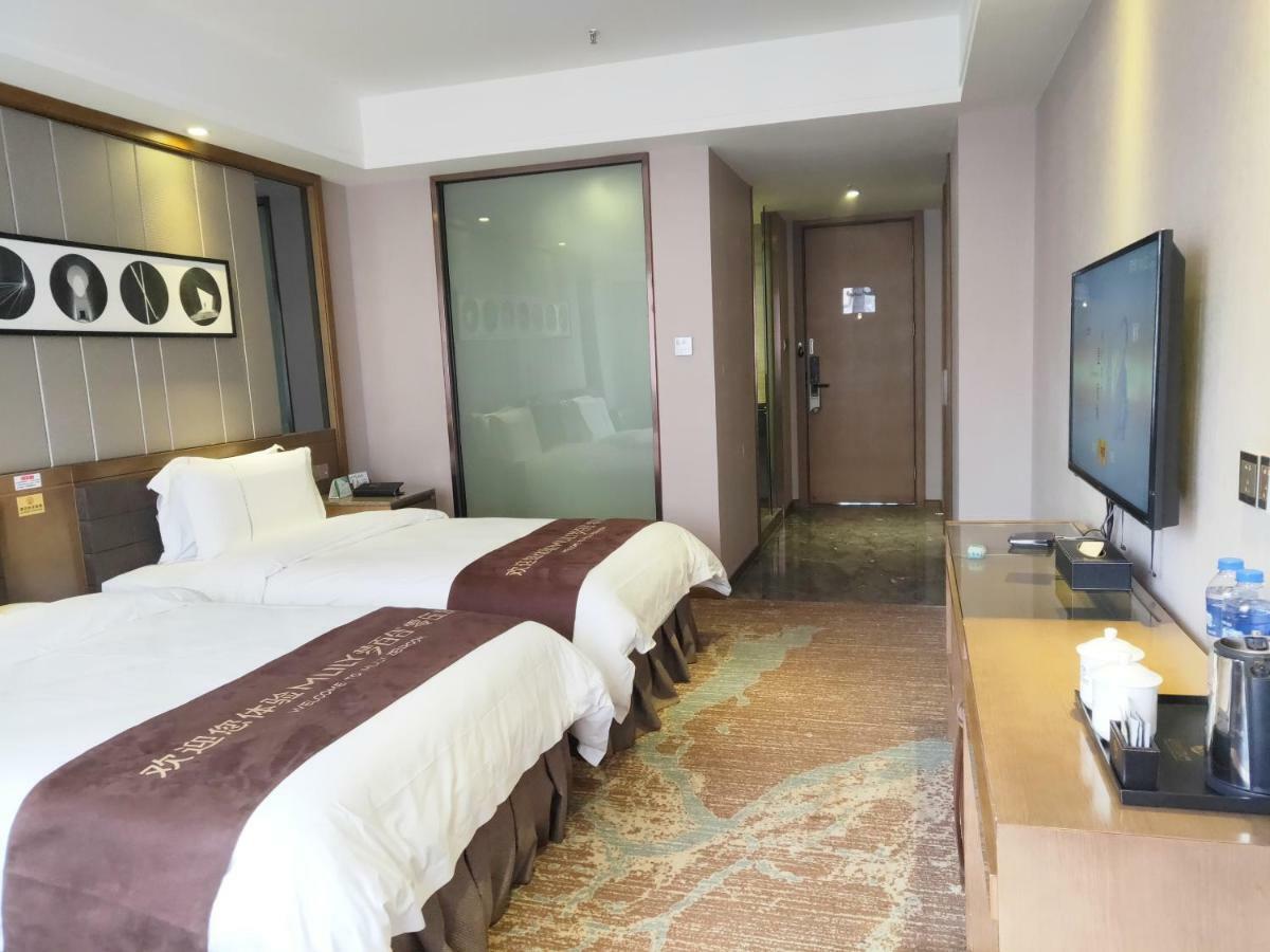 Lnsail Hotel Shenzhen Luohu Port Railway Station Exteriör bild